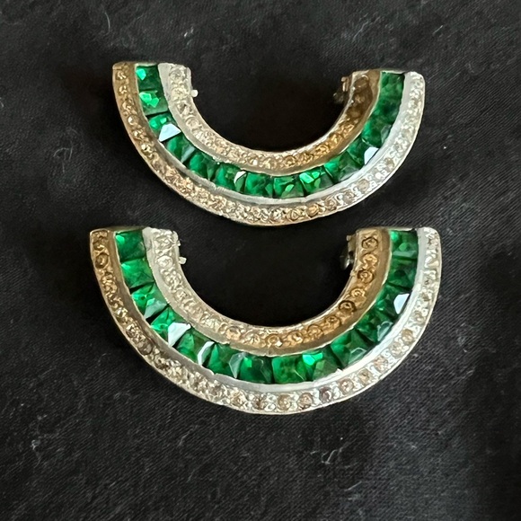 Two Vintage Dress Clips - Picture 11 of 11